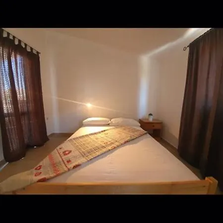 Apartman Arijana S Terasom Apartment