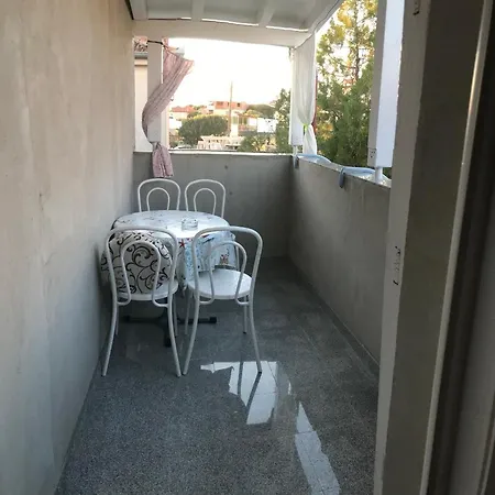 Apartman Arijana S Terasom Pakostane